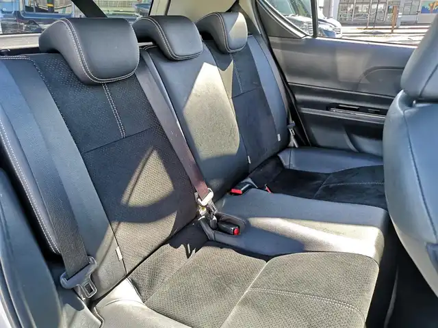 トヨタ アクア G G’s 茨城県 2017(平29)年 8.2万km ホワイトパールクリスタルシャイン カロッツェリア８インチナビ/バックカメラ/クルーズコントロール/nanoe/パワーシート/両側シートヒーター/前後ドラレコ/ETC/プッシュスタート/スマートキー/スペアキー×２