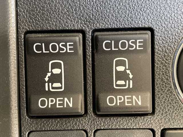 ダイハツ タント カスタム RS 福井県 2015(平27)年 5.5万km タングステングレーM 純正8インチSDナビ/フルセグTV/BT/DVD/CD/USB/SD/バックカメラ/ETC/両側パワースライドドア/オートライト/LEDヘッドライト/純正15インチアルミホイール/プッシュスタート/スマートキー×2/純正フロアマット/ステアリングスイッチ/盗難防止装置/アイドリングストップ/ベンチシート