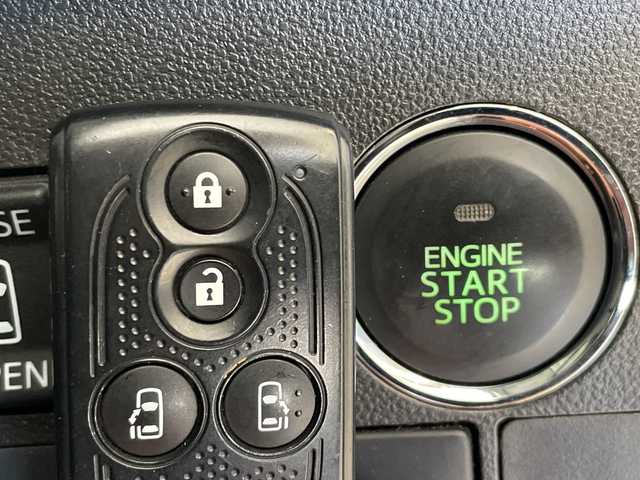 ダイハツ タント カスタム RS 福井県 2015(平27)年 5.5万km タングステングレーM 純正8インチSDナビ/フルセグTV/BT/DVD/CD/USB/SD/バックカメラ/ETC/両側パワースライドドア/オートライト/LEDヘッドライト/純正15インチアルミホイール/プッシュスタート/スマートキー×2/純正フロアマット/ステアリングスイッチ/盗難防止装置/アイドリングストップ/ベンチシート