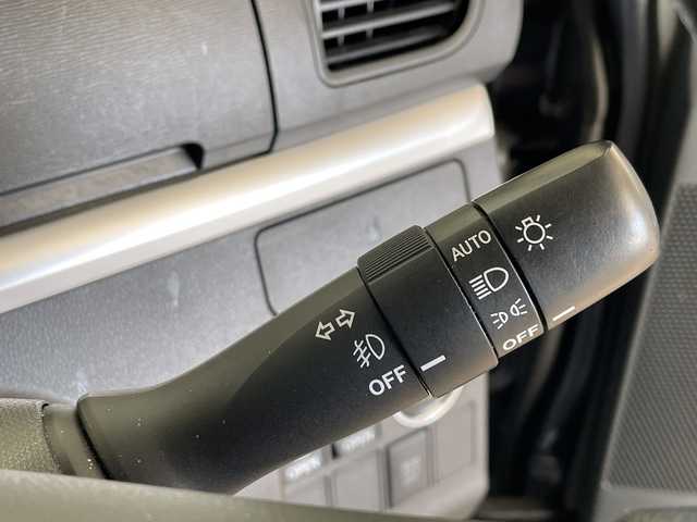 ダイハツ タント カスタム RS 福井県 2015(平27)年 5.5万km タングステングレーM 純正8インチSDナビ/フルセグTV/BT/DVD/CD/USB/SD/バックカメラ/ETC/両側パワースライドドア/オートライト/LEDヘッドライト/純正15インチアルミホイール/プッシュスタート/スマートキー×2/純正フロアマット/ステアリングスイッチ/盗難防止装置/アイドリングストップ/ベンチシート