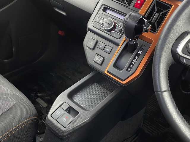 ダイハツ タフト G 大阪府 2021(令3)年 1.7万km シャイニングホワイトパール 純正ディスプレイオーディオ/(フルセグ.Bluetooth.AppleCarPlay.AndroidAuto)/バックカメラ/ガラスルーフ/スマートアシスト/LEDオートライト/ドライブレコーダー/コーナーセンサー/前席シートヒーター/電子制御パーキングブレーキ/ブレーキホールド/プッシュスタート/スマートキー×2/純正ラバーマット