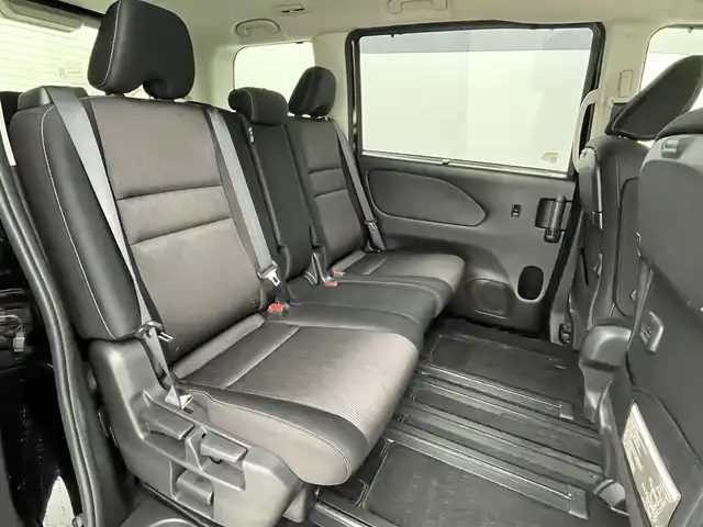 日産 セレナ ハイウェイスター 熊本県 2017(平29)年 7.4万km ダイヤモンドブラック ワンオーナー/禁煙車　/アルパインナビ（ＣＤ・ＤＶＤ・フルセグ・ＢＴ・ＳＤ）/全周囲カメラ　/純正前方ドライブレコーダー　/アルパイン後席モニター　/ビルトインＥＴＣ　/両側パワースライドドア　/クルーズコントロール/前後クリアランスソナー/衝突軽減ブレーキ/横滑り防止/アイドリングストップ/純正フロアマット/純正１６インチAW/オートライト/LEDヘッドライト/フォグライト/スマートキー/プッシュスタート/スペアキー1本/保証書/取扱説明書