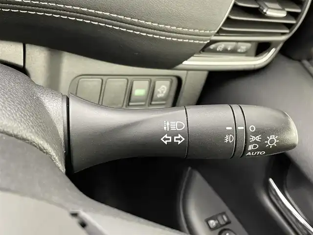 日産 セレナ ハイウェイスター 熊本県 2017(平29)年 7.4万km ダイヤモンドブラック ワンオーナー/禁煙車　/アルパインナビ（ＣＤ・ＤＶＤ・フルセグ・ＢＴ・ＳＤ）/全周囲カメラ　/純正前方ドライブレコーダー　/アルパイン後席モニター　/ビルトインＥＴＣ　/両側パワースライドドア　/クルーズコントロール/前後クリアランスソナー/衝突軽減ブレーキ/横滑り防止/アイドリングストップ/純正フロアマット/純正１６インチAW/オートライト/LEDヘッドライト/フォグライト/スマートキー/プッシュスタート/スペアキー1本/保証書/取扱説明書