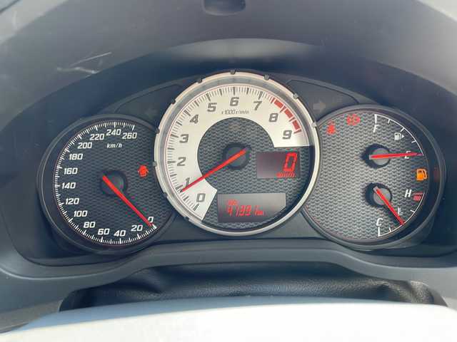 トヨタ ８６ GT リミテッド 静岡県 2016(平28)年 4.2万km パール 社外ナビ/地デジTV/社外CD/DVD/Bluetooth/TRDエアロ/TRDマフラー/HKS車高調/RUNDUCEブレーキキット/VOLKRACING18インチAW/TRDタワーバー/ヴァレンティヘッドライト/ヴァレンティテールランプ/ハーフレザーシート/シートヒーター/社外カーボンGTウイング/社外エアクリーナー/スマートキー/ETC