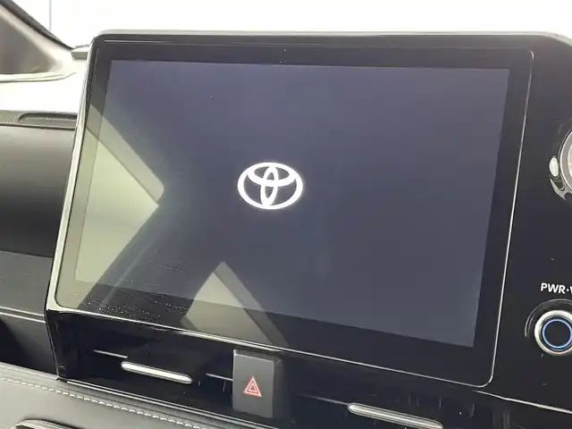 トヨタ ノア S－Z 埼玉県 2022(令4)年 1.7万km ホワイトパールクリスタルシャイン 純正１０．５型ディスプレイオーディオ　ナビ機能付　フルセグ　快適利便ＰＫＧ　純正１４型後席モニター　パワーバックドア　　デジタルインナーミラー　バックカメラ　ＬＥＤヘッドライト　ビルトインＥＴＣ