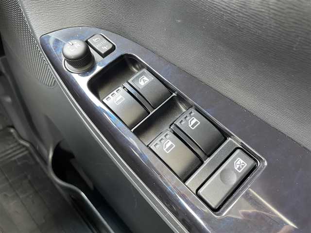 ダイハツ タント カスタムRS トップED LTD SAⅢ 福岡県 2019(平31)年 3.8万km ファイアークォーツレッドM スマートアシスト　/横滑り防止　/盗難防止　/コーナーセンサー　/バックカメラ　/全方位カメラ　/ＳＤナビ　/Ｂｌｕｅｔｏｏｔｈ　/フルセグＴＶ　/純正アルミホイール　/プッシュスタート　/スマートキー　/ＬＥＤヘッド/シートヒーター/ベンチシート/両側パワスラ