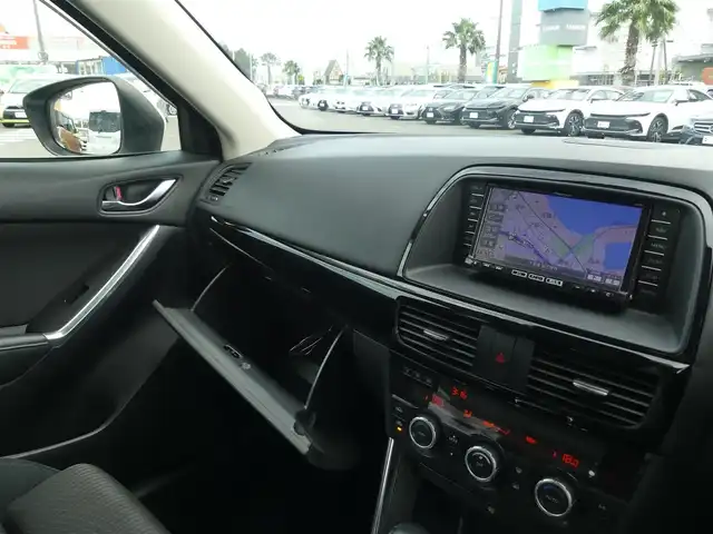 マツダ ＣＸ－５ XD 千葉県 2014(平26)年 5.9万km クリスタルホワイトパールマイカ 純正SDナビ/地デジTV/【DVD/CD再生機能　Bluetooth接続】/バックカメラ/クルーズコントロール/パドルシフト/ETC/HIDヘッドライト/フォグライト/純正19インチアルミホイル/サイド/カーテンエアバッグ/アドバンストキーレスエントリー