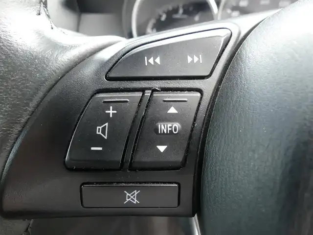 マツダ ＣＸ－５ XD 千葉県 2014(平26)年 5.9万km クリスタルホワイトパールマイカ 純正SDナビ/地デジTV/【DVD/CD再生機能　Bluetooth接続】/バックカメラ/クルーズコントロール/パドルシフト/ETC/HIDヘッドライト/フォグライト/純正19インチアルミホイル/サイド/カーテンエアバッグ/アドバンストキーレスエントリー