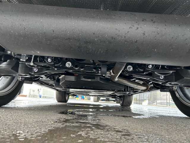 レクサス ＮＸ 350h Fスポーツ 茨城県 2025(令7)年 0.4万km グラファイトブラックガラスフレーク 純正ＳＤナビ　/-BT/フルセグTV/FM/AM/４ＷＤ　/パワーシート/-運転席/助手席/シートヒーター/-運転席/助手席/後部座席/エアシート　/-運転席/助手席/電動リアゲート　/クルーズコントロール追尾あり　/ドライブレコーダー前後　/ＥＴＣ　/車外カメラ/-バック/フロント/サイド/全方位 /LEDライト /コーナーセンサー前後 /プッシュスタート/スペアキー1本/純正20インチアルミホイール/パワーステアリング/パワーウィンドウ/アイドリングストップ/社外フロアマット
