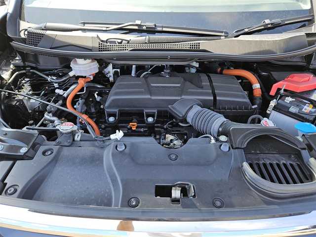 ホンダ ステップワゴン スパーダ eHEV 香川県 2022(令4)年 3.9万km クリスタルブラックパール ワンオーナー/純正11.4型ナビ/　(Bluetooth/CD/DVD)/フルセグTV/両側パワースライドドア/バックカメラ/ビルトインETC/渋滞追従機能付アダプティブクルコン/ソナーセンサー/ホンダセンシング/・衝突軽減ブレーキ/・近距離衝突軽減ブレーキ/・前後誤発進抑制機能/・歩行者事故低減ステアリング/・車線維持支援システム/・トラフィックジャムアシスト/・先行車発進お知らせ機能/・標識認識機能/・オートハイビーム/・ブラインドスポットインフォメーション/LEDヘッドランプ/デュアルオートエアコン/本革巻きステアリング/減速セレクター/合皮/撥水ファブリックコンビシート/前席シートヒーター/2列目キャプテンシート/　(オットマン/両側アームレスト付)/純正16インチアルミホイール/スマートキーシステム/禁煙車