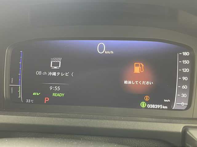 ホンダ ステップワゴン スパーダ eHEV 沖縄県 2022(令4)年 3.9万km クリスタルブラックパール ワンオーナー/純正11.4型ナビ/　(Bluetooth/CD/DVD)/フルセグTV/両側パワースライドドア/バックカメラ/ビルトインETC/渋滞追従機能付アダプティブクルコン/ソナーセンサー/ホンダセンシング/衝突軽減ブレーキ/近距離衝突軽減ブレーキ/前後誤発進抑制機能/歩行者事故低減ステアリング/車線維持支援システム/トラフィックジャムアシスト/先行車発進お知らせ機能/標識認識機能/オートハイビーム/ブラインドスポットインフォメーション/LEDヘッドランプ/デュアルオートエアコン/本革巻きステアリング/減速セレクター/合皮/撥水ファブリックコンビシート/前席シートヒーター/2列目キャプテンシート/　(オットマン/両側アームレスト付)/純正16インチアルミホイール/スマートキーシステム