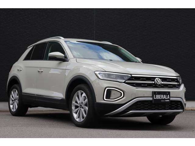 フォルクスワーゲン ＶＷ Ｔ－ロック TDI スタイル 大分県 2024(令6)年 0.7万km ベージュ Volkswagen All in safety/プリクラッシュブレーキシステム/アダプティブクルーズコントロール/レーンキープアシストシステム/純正ナビ（Discover Pro）/CarPlay/Bluetooth/USB/ワイヤレス充電/バックカメラ/パーキングセンサー/LEDマトリックスヘッドライト/パワーバックドア/純正17インチAW/ETC