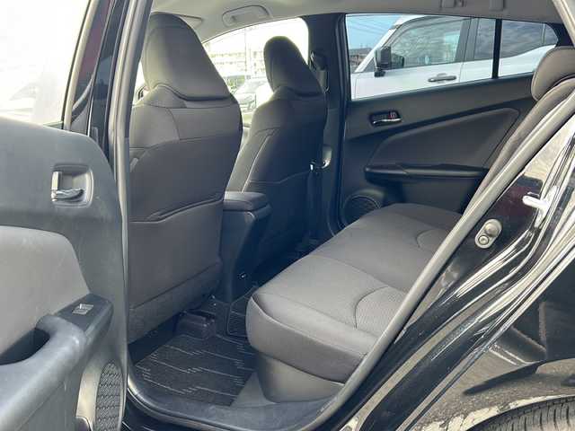 トヨタ プリウス SセーフティプラスⅡ 石川県 2020(令2)年 4.1万km アティチュードブラックマイカ ワンオーナー/アルパインナビ/フルセグテレビ/バックカメラ/ウィンカーミラー/レーダークルーズコントロール/クリアランスソナー/ドアバイザー/プッシュスタート/スマートキー/ビルトインETC/前後ドライブレコーダー/フロント、サイドエアロ/社外15インチアルミ/スタッドレスアルミSET/LEDヘッドライト