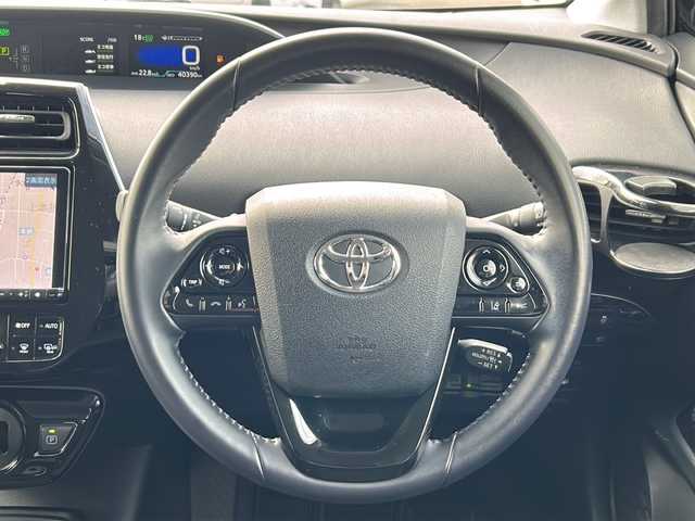 トヨタ プリウス SセーフティプラスⅡ 石川県 2020(令2)年 4.1万km アティチュードブラックマイカ ワンオーナー/アルパインナビ/フルセグテレビ/バックカメラ/ウィンカーミラー/レーダークルーズコントロール/クリアランスソナー/ドアバイザー/プッシュスタート/スマートキー/ビルトインETC/前後ドライブレコーダー/フロント、サイドエアロ/社外15インチアルミ/スタッドレスアルミSET/LEDヘッドライト