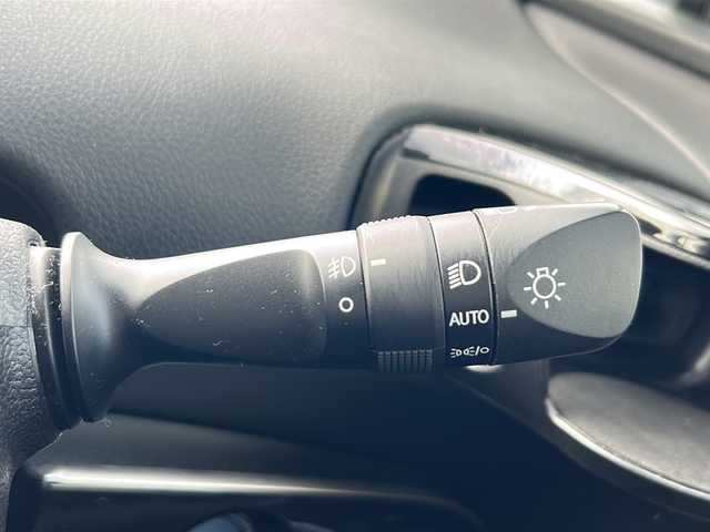 トヨタ プリウス SセーフティプラスⅡ 石川県 2020(令2)年 4.1万km アティチュードブラックマイカ ワンオーナー/アルパインナビ/フルセグテレビ/バックカメラ/ウィンカーミラー/レーダークルーズコントロール/クリアランスソナー/ドアバイザー/プッシュスタート/スマートキー/ビルトインETC/前後ドライブレコーダー/フロント、サイドエアロ/社外15インチアルミ/スタッドレスアルミSET/LEDヘッドライト