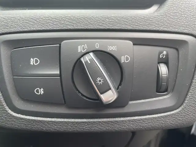 ＢＭＷ Ｘ１ xDrive 18d 栃木県 2018(平30)年 6.6万km サファイアブラックP インテリジェントセーフティ/コンフォートアクセス/ナビ/バックカメラ/ETC/シートヒーター /パワーバックドア/パークディスタンスコントロール/ドライブレコーダー/LEDヘッドライト/オートライト