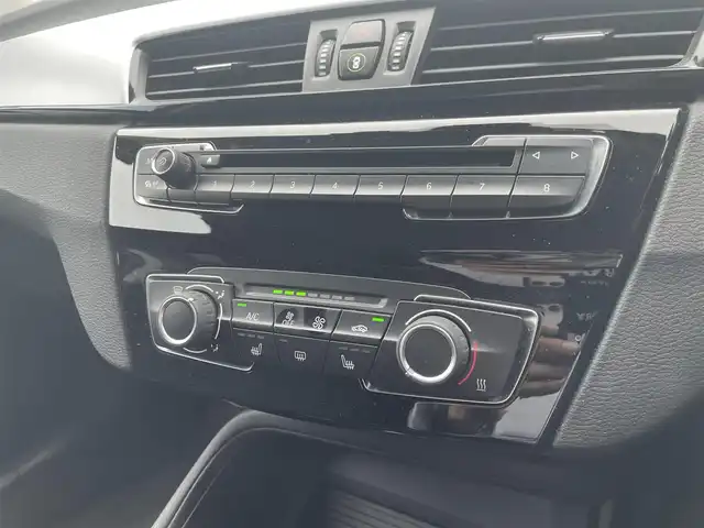 ＢＭＷ Ｘ１ xDrive 18d 栃木県 2018(平30)年 6.6万km サファイアブラックP インテリジェントセーフティ/コンフォートアクセス/ナビ/バックカメラ/ETC/シートヒーター /パワーバックドア/パークディスタンスコントロール/ドライブレコーダー/LEDヘッドライト/オートライト