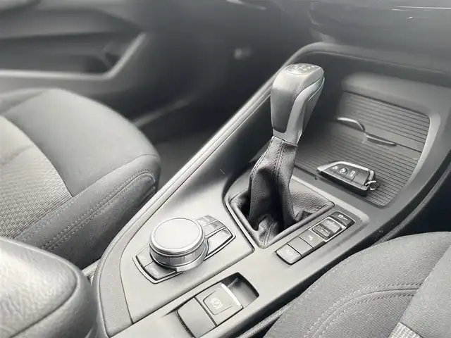 ＢＭＷ Ｘ１ xDrive 18d 栃木県 2018(平30)年 6.6万km サファイアブラックP インテリジェントセーフティ/コンフォートアクセス/ナビ/バックカメラ/ETC/シートヒーター /パワーバックドア/パークディスタンスコントロール/ドライブレコーダー/LEDヘッドライト/オートライト