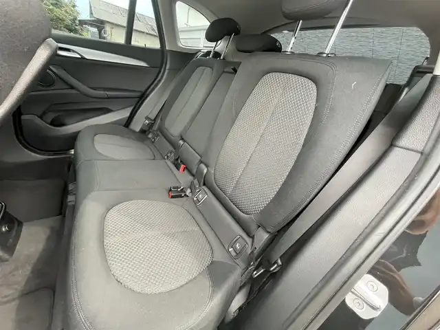 ＢＭＷ Ｘ１ xDrive 18d 栃木県 2018(平30)年 6.6万km サファイアブラックP インテリジェントセーフティ/コンフォートアクセス/ナビ/バックカメラ/ETC/シートヒーター /パワーバックドア/パークディスタンスコントロール/ドライブレコーダー/LEDヘッドライト/オートライト