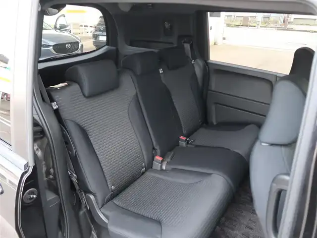 ホンダ フリード スパイク ハイブリット ジャストセレクション 石川県 2013(平25)年 10.8万km プレミアムブラキッシュパール スマートキー/スペアキー/オートライト/HIDライト/クルーズコントロール/社外ナビゲーション/フルセグテレビ/Bluetooth/USB/HDMIケーブル/左片側パワースライドドア/アイドリングストップ/ETC/電動格納ミラー/純正フロアマット