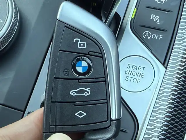 ＢＭＷ ＢＭＷ ３２０ｄ xDrive ツーリング Mスポーツ EDジョイ+ 静岡県 2020(令2)年 3.5万km 黒 ハーフレザーシート/電動リアゲート/iDrive/(BT/CarPlay/USB)/インテリジェントセーフティ/360°カメラ/ACC/LKA/PDC/パワーシート/シートヒーター/コンフォートアクセス/ETC2.0/ドライブレコーダー/純正フロアマット/純正18インチアルミホイール