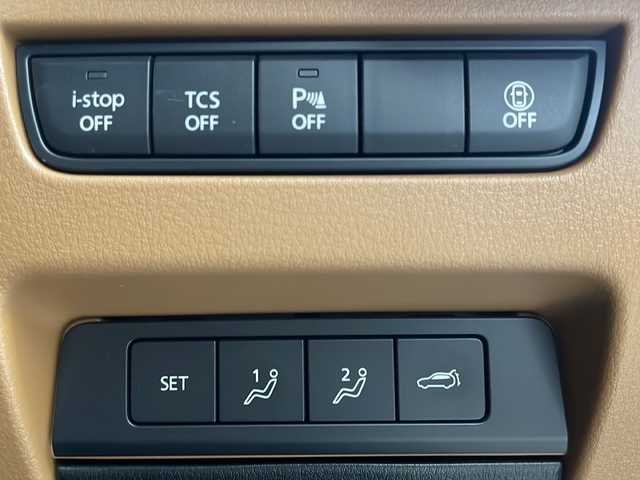マツダ ＣＸ－６０ XD HV プレミアムスポーツ 岐阜県 2023(令5)年 2.8万km ロジウムホワイトプレミアムメタリック 純正12.3インチSDナビゲーション/FM AM /Bluetooth /USB/AppleCarPlay /AndroidAuto/フルセグテレビ/HDMI/BOSEサウンドシステム/サンルーフ/茶革内装/革巻きステアリング/ステアリングリモコン/ステアリングヒーター/レザーシート/パワーシート(D/N席)/シートヒーター(全席)/シートベンチレーション(D/N席)/電動チルト&テレスコピックステアリング/パワーバックドア/LEDヘッドライト/オートライト/オートハイビーム/レーダークルーズコントロール/レーンキープアシスト/標識連動車速設定/交通標識認識システム/前側方接近車両検知機能/後側方接近車両検知機能/車線逸脱警報システム/ブラインドスポットモニター/降車時警告機能/スマートブレーキサポート（前進・後退時）/左右接近物検知機能/右直事故回避アシスト/AT誤発進抑制制御機能（前進・後退時）/緊急時車線維持支援/側方危険回避アシスト/脇見・眠気警報/急病時の自動緊急停止機能/居眠り時の自動緊急停止機能/パーキングセンサー