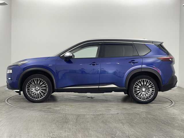 日産 エクストレイル オーテック e-4ORCE アドバンスドPKG 群馬県 2023(令5)年 2.3万km 青Ⅱ 純正１２．３インチコネクトナビ　アラウンドビューモニター　プロパイロット　ワイヤレス充電　パワーシート　電動リアゲート　レザーシート　前席シートヒーター　ステアリングヒーター　ＬＥＤライト　禁煙車