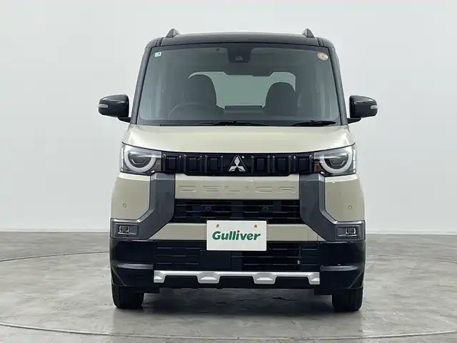 三菱 デリカミニ T プレミアム 群馬県 2025(令7)年 0.1千km ベージュⅡ 届出済未使用車　社外１０型ディスプレイオーディオ　全周囲カメラ　アダプティブクルーズコントロール　デジタルインナーミラー　衝突被害軽減ブレーキ　シートヒーター　両側パワースライドドア　ＥＴＣ　ＬＥＤ