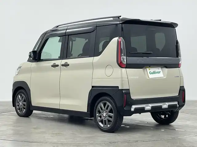 三菱 デリカミニ T プレミアム 群馬県 2025(令7)年 0.1千km ベージュⅡ 届出済未使用車　社外１０型ディスプレイオーディオ　全周囲カメラ　アダプティブクルーズコントロール　デジタルインナーミラー　衝突被害軽減ブレーキ　シートヒーター　両側パワースライドドア　ＥＴＣ　ＬＥＤ