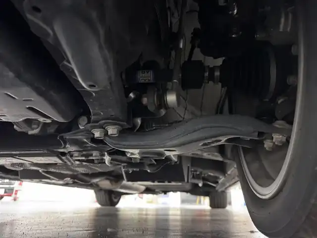 トヨタ アルファード S Cパッケージ 三重県 2022(令4)年 1.3万km ホワイトパールクリスタルシャイン ガソリン/FF/MTモード付インパネCVT/純正 9インチナビ/（AM/FM/HDMI/USB/iPod/USB/Bluetooth/TV/Miracast/AppleCarPlay/AndroidAuto）/12.1インチ 後席モニター V12T-R68C/バックカメラ/両側パワースライドドア/ビルトイン ETC/Toyota Safety Sense/・プリクラッシュセーフティ/・レーントレーシングアシスト/・レーダークルコン/・アダプティブハイビームシステム/・ロードサインアシスト/・パーキングサポートブレーキ（静止物＋後方接近車両）/・【OP】ブラインドスポットモニター＆リヤクロストラフィックオートブレーキ/・先行車発進告知機能/など/装備/・【OP】ツインムーンルーフ/・【OP】デジタルインナーミラー/・合皮シート/・パワーシート（D/N）/・エグゼクティブパワーシート（電動リクライニング＆オットマン（N/2nd））/・パワーバックドア/・シートヒーター、ベンチレーション（D/N）/・ステアリングヒーター/・AC100Vコンセント/・オートライト/・3眼フルLEDヘッドランプ＋フロントフォグランプ/・ステアリングスイッチ/・左右後席独立オートエアコン/など