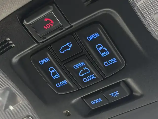 トヨタ アルファード S Cパッケージ 三重県 2022(令4)年 1.3万km ホワイトパールクリスタルシャイン ガソリン/FF/MTモード付インパネCVT/純正 9インチナビ/（AM/FM/HDMI/USB/iPod/USB/Bluetooth/TV/Miracast/AppleCarPlay/AndroidAuto）/12.1インチ 後席モニター V12T-R68C/バックカメラ/両側パワースライドドア/ビルトイン ETC/Toyota Safety Sense/・プリクラッシュセーフティ/・レーントレーシングアシスト/・レーダークルコン/・アダプティブハイビームシステム/・ロードサインアシスト/・パーキングサポートブレーキ（静止物＋後方接近車両）/・【OP】ブラインドスポットモニター＆リヤクロストラフィックオートブレーキ/・先行車発進告知機能/など/装備/・【OP】ツインムーンルーフ/・【OP】デジタルインナーミラー/・合皮シート/・パワーシート（D/N）/・エグゼクティブパワーシート（電動リクライニング＆オットマン（N/2nd））/・パワーバックドア/・シートヒーター、ベンチレーション（D/N）/・ステアリングヒーター/・AC100Vコンセント/・オートライト/・3眼フルLEDヘッドランプ＋フロントフォグランプ/・ステアリングスイッチ/・左右後席独立オートエアコン/など