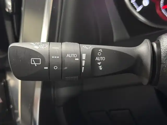 トヨタ アルファード S Cパッケージ 三重県 2022(令4)年 1.3万km ホワイトパールクリスタルシャイン ガソリン/FF/MTモード付インパネCVT/純正 9インチナビ/（AM/FM/HDMI/USB/iPod/USB/Bluetooth/TV/Miracast/AppleCarPlay/AndroidAuto）/12.1インチ 後席モニター V12T-R68C/バックカメラ/両側パワースライドドア/ビルトイン ETC/Toyota Safety Sense/・プリクラッシュセーフティ/・レーントレーシングアシスト/・レーダークルコン/・アダプティブハイビームシステム/・ロードサインアシスト/・パーキングサポートブレーキ（静止物＋後方接近車両）/・【OP】ブラインドスポットモニター＆リヤクロストラフィックオートブレーキ/・先行車発進告知機能/など/装備/・【OP】ツインムーンルーフ/・【OP】デジタルインナーミラー/・合皮シート/・パワーシート（D/N）/・エグゼクティブパワーシート（電動リクライニング＆オットマン（N/2nd））/・パワーバックドア/・シートヒーター、ベンチレーション（D/N）/・ステアリングヒーター/・AC100Vコンセント/・オートライト/・3眼フルLEDヘッドランプ＋フロントフォグランプ/・ステアリングスイッチ/・左右後席独立オートエアコン/など