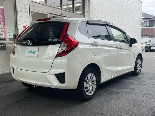 ホンダ フィット 13G Fパッケージ 愛知県 2015(平27)年 9.2万km プレミアムホワイトパール 純正インターナビ〈VXM-155VSI〉/・DVD/USB/SD/・Bluetooth/ワンセグTV/AUX/バックカメラ/ETC/スマートキー＆プッシュスタート