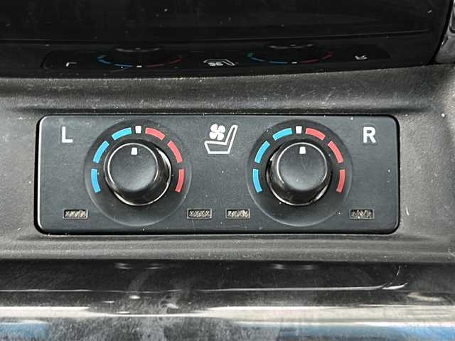 トヨタ ヴェルファイア Z Gエディション 三重県 2019(平31)年 4.9万km ブラック 純正10型ナビ /純正12.1後席モニター /サンルーフ /バックカメラ /ビルトインETC2.0 /AC100V充電 /両側パワースライドドア/ハンドルヒーター /シートエアコン/1.2列目パワーシート /メモリシート/前方ドライブレコーダー/スペアキー /レーダークルーズコントロール /レーンキープアシスト/衝突軽減ブレーキ/ウッドコンビステアリング/ステアリングスイッチ/オットマン/ウォークスルー/電子パーキング/LEDヘッドライト/オートハイビーム/オートライト/電動格納ミラー/禁煙車