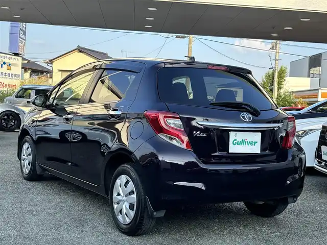 トヨタ ヴィッツ ジュエラ 熊本県 2015(平27)年 4.7万km ボルドーマイカメタリック 純正ナビ（NSCP-W64）/【ワンセグTV/CD/DVD/Bluetooth】/バックカメラ/衝突軽減装置/ETC/電動格納ミラー/純正フロアマット/純正ドアバイザー/横滑り防止/盗難防止装置/保証書/取扱説明書