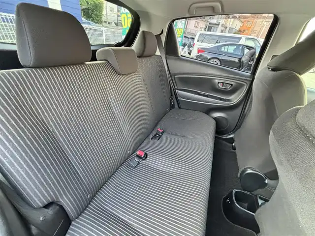 トヨタ ヴィッツ ジュエラ 熊本県 2015(平27)年 4.7万km ボルドーマイカメタリック 純正ナビ（NSCP-W64）/【ワンセグTV/CD/DVD/Bluetooth】/バックカメラ/衝突軽減装置/ETC/電動格納ミラー/純正フロアマット/純正ドアバイザー/横滑り防止/盗難防止装置/保証書/取扱説明書