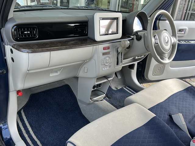 スズキ ラパン モード 静岡県 2019(令1)年 3.4万km ノクターンブルーパール ディスプレイオーディオ/FM/AM/CD/DVD/Bluetooth/USB/ipod/AUX/主要装備/・シートヒーター　/・アイドリングストップ　/・ステアリングリモコン　/・ＥＴＣ　/・オートライト　/・横滑り防止装置　/・衝突軽減システム　/・ディスプレイオーディオ　/・純正ホイールキャップ　/・スマートキー　/・プッシュスタート/・純正フロアマット