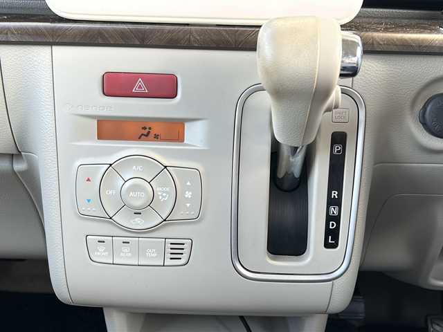 スズキ ラパン モード 静岡県 2019(令1)年 3.4万km ノクターンブルーパール ディスプレイオーディオ/FM/AM/CD/DVD/Bluetooth/USB/ipod/AUX/主要装備/・シートヒーター　/・アイドリングストップ　/・ステアリングリモコン　/・ＥＴＣ　/・オートライト　/・横滑り防止装置　/・衝突軽減システム　/・ディスプレイオーディオ　/・純正ホイールキャップ　/・スマートキー　/・プッシュスタート/・純正フロアマット