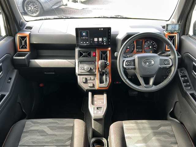 ダイハツ タフト G ターボ 愛知県 2020(令2)年 2.8万km フォレストカーキメタリック /禁煙車/スカイフィールトップ//純正9インチディスプレイオーディオ//フルセグTV/Bluetooth//AppleCarplay・AndroidAuto//バックカメラ/ETC//ドライブレコーダー//スマートアシスト//衝突被害軽減ブレーキ//車線逸脱抑制機能//アダプティブクルーズコントロール/　（全車速追従機能付き）//先行車発進お知らせ//前席シートヒーター//LEDオートライト//電動格納ミラー//純正１５インチアルミ//電子パーキング//ブレーキホールド//コーナーセンサー//純正フロアマット//純正ドアバイザー//ISOFIX//ルーフレール//新車保証書/取扱説明書//スペアキー×１//車検R9年６月２３日まで//登録時走行２７２６９ｋｍ