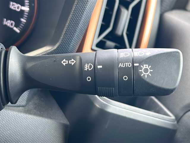 ダイハツ タフト G ターボ 愛知県 2020(令2)年 2.8万km フォレストカーキメタリック /禁煙車/スカイフィールトップ//純正9インチディスプレイオーディオ//フルセグTV/Bluetooth//AppleCarplay・AndroidAuto//バックカメラ/ETC//ドライブレコーダー//スマートアシスト//衝突被害軽減ブレーキ//車線逸脱抑制機能//アダプティブクルーズコントロール/　（全車速追従機能付き）//先行車発進お知らせ//前席シートヒーター//LEDオートライト//電動格納ミラー//純正１５インチアルミ//電子パーキング//ブレーキホールド//コーナーセンサー//純正フロアマット//純正ドアバイザー//ISOFIX//ルーフレール//新車保証書/取扱説明書//スペアキー×１//車検R9年６月２３日まで//登録時走行２７２６９ｋｍ