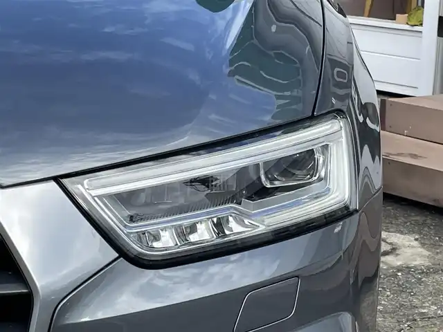 アウディ Ｑ３ 1．4 TFSI スポーツ 神奈川県 2016(平28)年 6.2万km グレー 純正HDDナビ/　（CD・DVD）/フルセグTV/バックカメラ/黒革シート/前席シートヒーター/LEDヘッドライト/パワーバックドア/コーナーセンサー/スマートキー×2/ETC/保証書/取扱説明書/H29/30/R3/R5記録簿有り