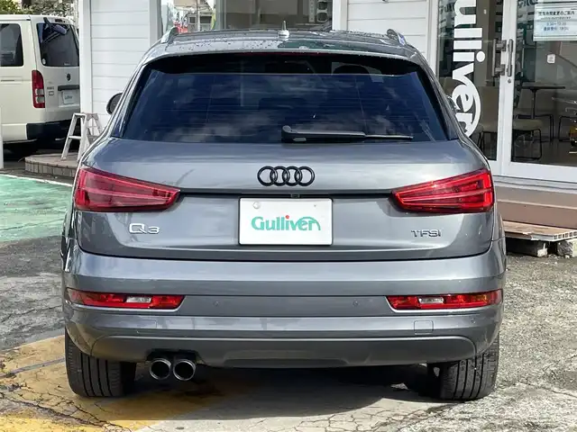 アウディ Ｑ３ 1．4 TFSI スポーツ 神奈川県 2016(平28)年 6.2万km グレー 純正HDDナビ/　（CD・DVD）/フルセグTV/バックカメラ/黒革シート/前席シートヒーター/LEDヘッドライト/パワーバックドア/コーナーセンサー/スマートキー×2/ETC/保証書/取扱説明書/H29/30/R3/R5記録簿有り