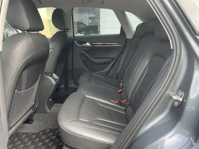 アウディ Ｑ３ 1．4 TFSI スポーツ 神奈川県 2016(平28)年 6.2万km グレー 純正HDDナビ/　（CD・DVD）/フルセグTV/バックカメラ/黒革シート/前席シートヒーター/LEDヘッドライト/パワーバックドア/コーナーセンサー/スマートキー×2/ETC/保証書/取扱説明書/H29/30/R3/R5記録簿有り