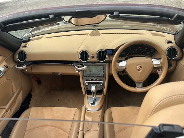 ポルシェ ボクスター 兵庫県 2006(平18)年 5.1万km 赤 オープンカー/社外ナビ/　AM/FM/CD/DVD/ワンセグTV/ビルトインETC/前方ドライブレコーダー/シートヒーター（D+N席）/純正フロアマット/アンチロック・ブレーキ・システム/純正アルミホイール（17インチ）/エアバッグ（W+サイド）/保証書/取扱説明書