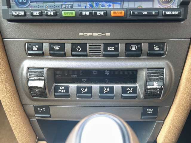 ポルシェ ボクスター 兵庫県 2006(平18)年 5.1万km 赤 オープンカー/社外ナビ/　AM/FM/CD/DVD/ワンセグTV/ビルトインETC/前方ドライブレコーダー/シートヒーター（D+N席）/純正フロアマット/アンチロック・ブレーキ・システム/純正アルミホイール（17インチ）/エアバッグ（W+サイド）/保証書/取扱説明書