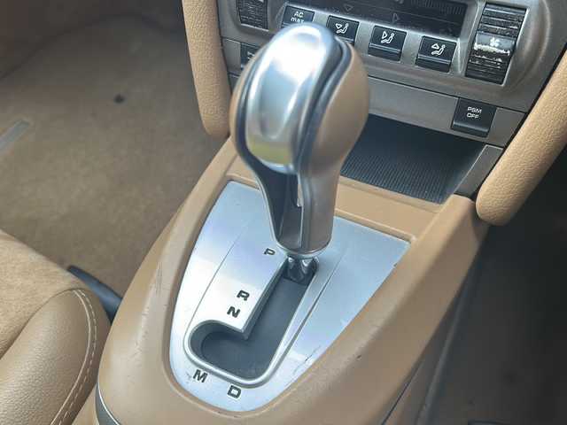 ポルシェ ボクスター 兵庫県 2006(平18)年 5.1万km 赤 オープンカー/社外ナビ/　AM/FM/CD/DVD/ワンセグTV/ビルトインETC/前方ドライブレコーダー/シートヒーター（D+N席）/純正フロアマット/アンチロック・ブレーキ・システム/純正アルミホイール（17インチ）/エアバッグ（W+サイド）/保証書/取扱説明書