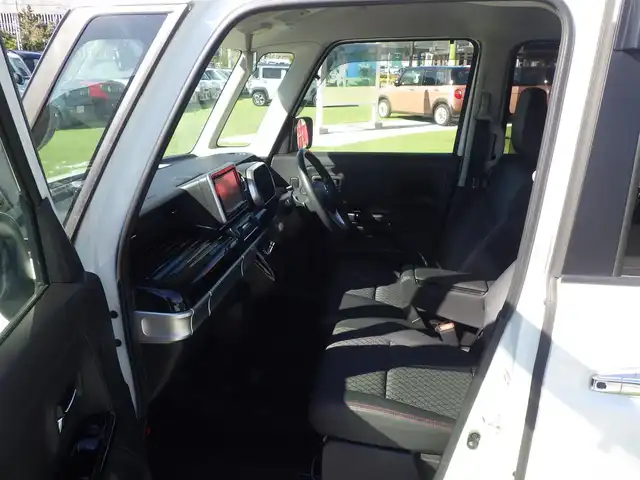 スズキ スペーシア カスタム HYBRID XS ターボ 千葉県 2019(平31)年 5.5万km ピュアホワイトP レーダーブレーキサポート/アイドリングストップ/クルーズコントロール/ヘッドアップディスプレイ/両側パワースライドドア/社外SDナビ/地デジTV/【DVD/CD再生機能　Bluetooth接続】/全方位モニター/ドライブレコーダー（前後撮影）/革巻きステアリング/パドルシフト/ETC/LEDヘッドライト/フォグライト/ウインカーミラー/リアコーナーセンサー/純正15インチアルミホイル/サイド/カーテンエアバッグ/携帯リモコン