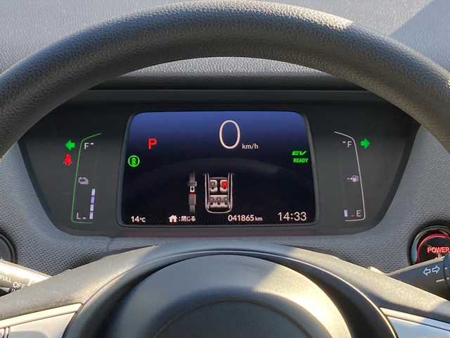 ホンダ フィット e:HEVクロスター 佐賀県 2020(令2)年 4.2万km クリスタルブラックパール Gathers8インチナビ/バックカメラ/衝突被害軽減ブレーキ/路線逸脱警報/コーナーセンサー/アダプティブクルーズコントロール/電動パーキングブレーキ/オートブレーキホールド/ドライブレコーダー/ETC/プッシュスタート/スマートキー/ステアリングリモコン/LEDヘッドライト/フォグライト/純正アルミホイール