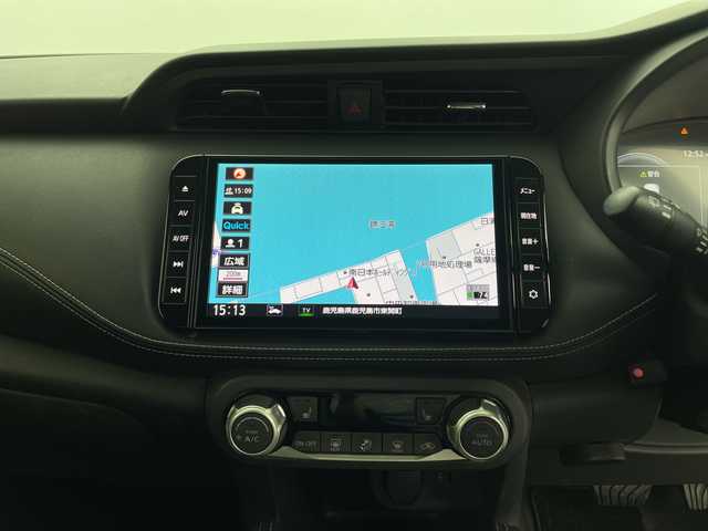 日産 キックス X 鹿児島県 2020(令2)年 3.3万km ブリリアントホワイトパール/ピュアブラック 2トーン 純正9インチナビ/（AM/FM/CD/DVD/Bluetooth/フルセグ）/アラウンドビューモニター/ビルトインETC/ドライブレコーダー/インテリジェントルームミラー/エマージェンシーブレーキ/プロパイロット/ハーフレザーシート/シートヒーター/ステアリングリモコン/LEDヘッドライト/オートライト/純正17インチＡＷ/プッシュスタート/スマートキ―