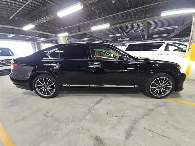 レクサス ＬＳ 600h バージョンC Iパック 宮崎県 2012(平24)年 6.3万km ブラック 4WD/衝突回避支援型プリクラシステム/純正ナビ/フルセグTV/バックカメラ/ビルトインETC/レーダークルーズコントロール/クリアランスソナー/前後プリクラッシュセーフティシステム/レーンキーピングアシスト/ブラインドスポットモニター/ステアリング連動LEDヘッドランプ/LEDフロントフォグランプ/本木製/革巻きコンビステアリング/ステアリングヒーター/ブラウンセミアニリン革シート/前席パワーシート/前席コンフォータブルエアシート/助手席オットマン/純正19インチFスポーツAW/スマートエントリー/スタートシステム/禁煙車